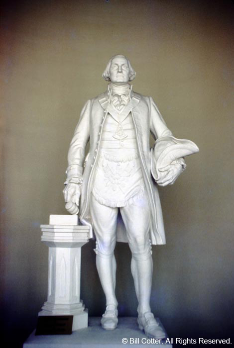 George Washington statue