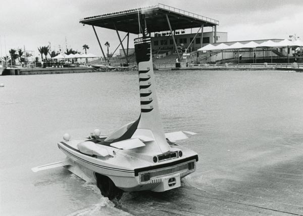 Amphibious Car at Expo Port
