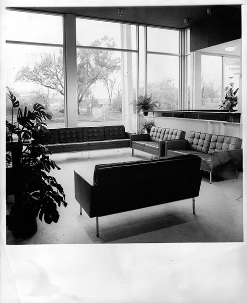 Simmons press kit photo #8 Simmons press kit photo #8