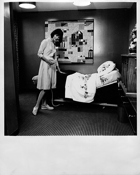 Simmons press kit photo #15 Simmons press kit photo #15