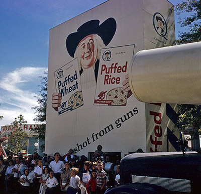 Quaker Puffed Cereals House