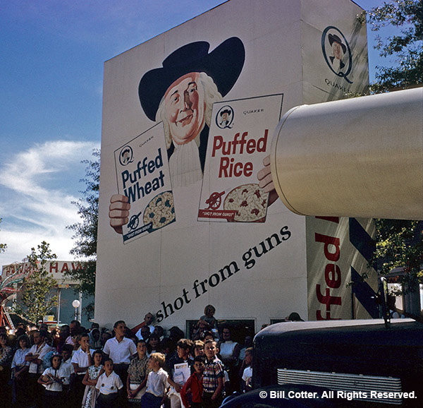 Quaker Puffed Cereals House